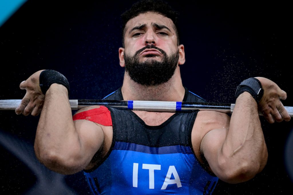 Un oro raro per l’Italia e un altro record mondiale per il secondo set di Irwin ai Campionati del Mondo – International Weightlifting Federation