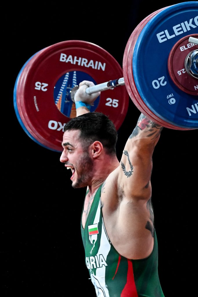 Vaginal BDSM fistingi